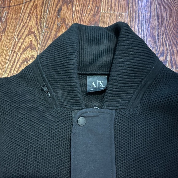 Armani Exchange Sweater w/hoodie - Picture 4 of 4